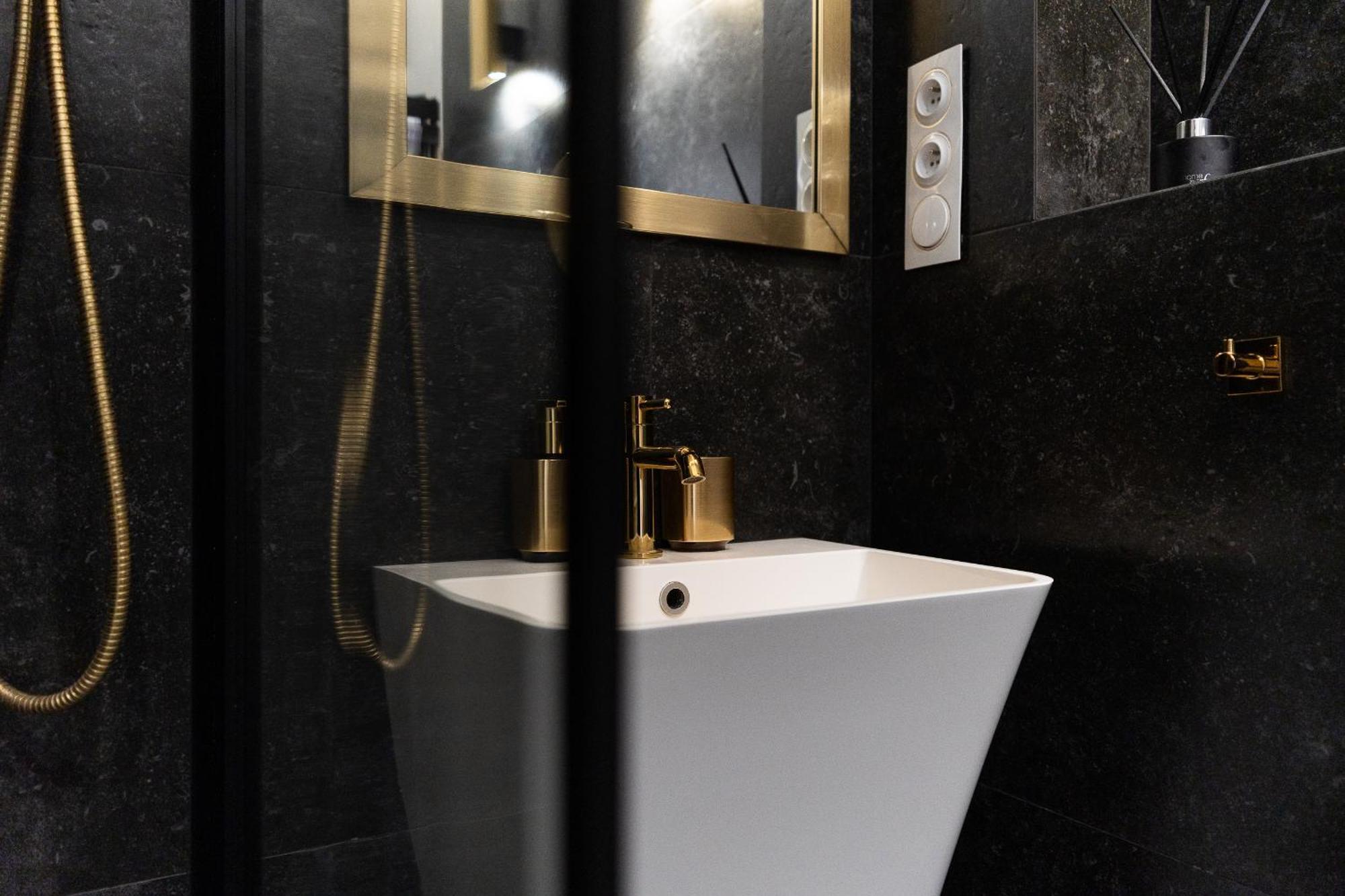 Apartament Glamour Prywatne Jacuzzi Starowislna 克拉科夫 外观 照片