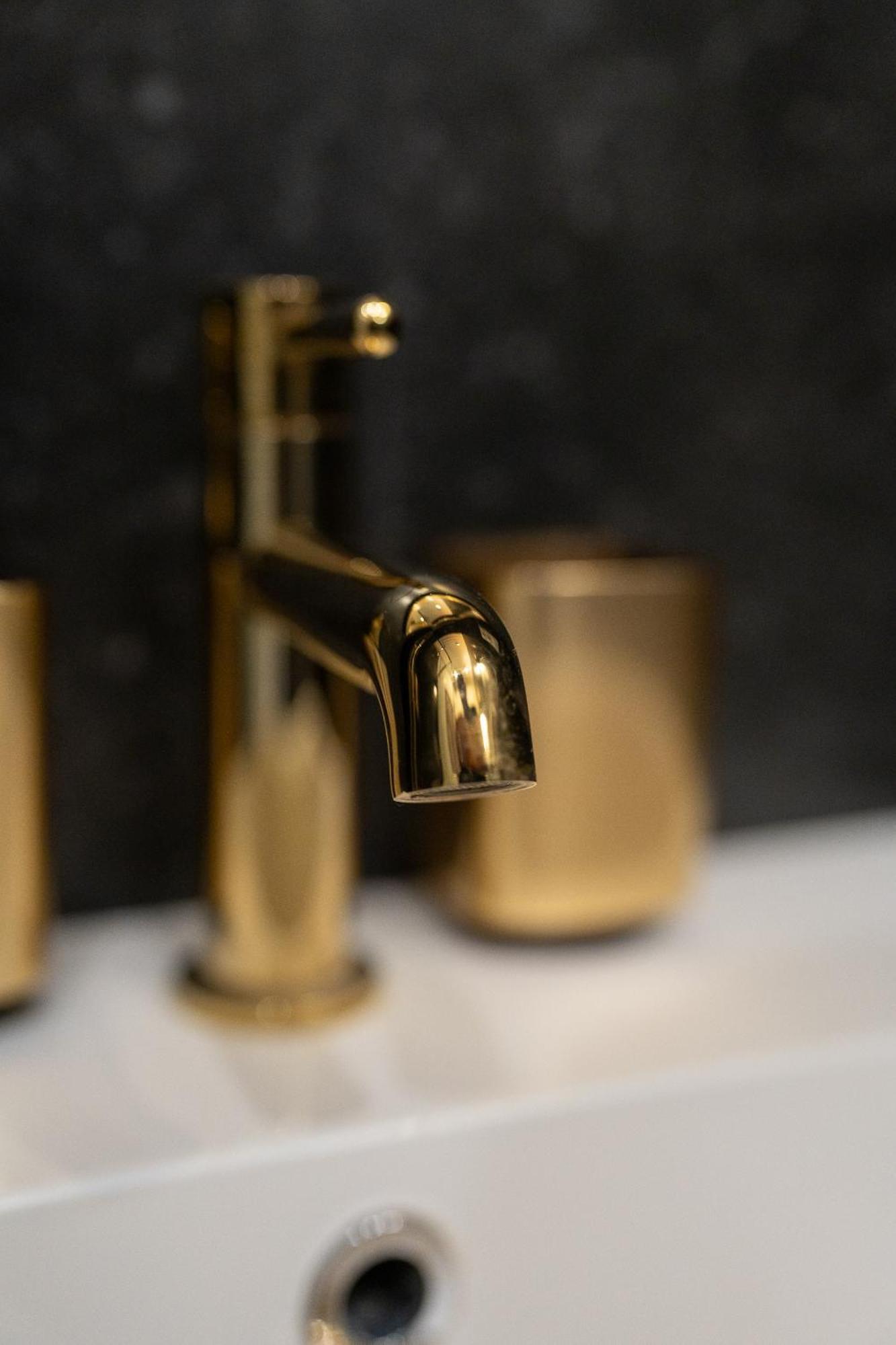 Apartament Glamour Prywatne Jacuzzi Starowislna 克拉科夫 外观 照片