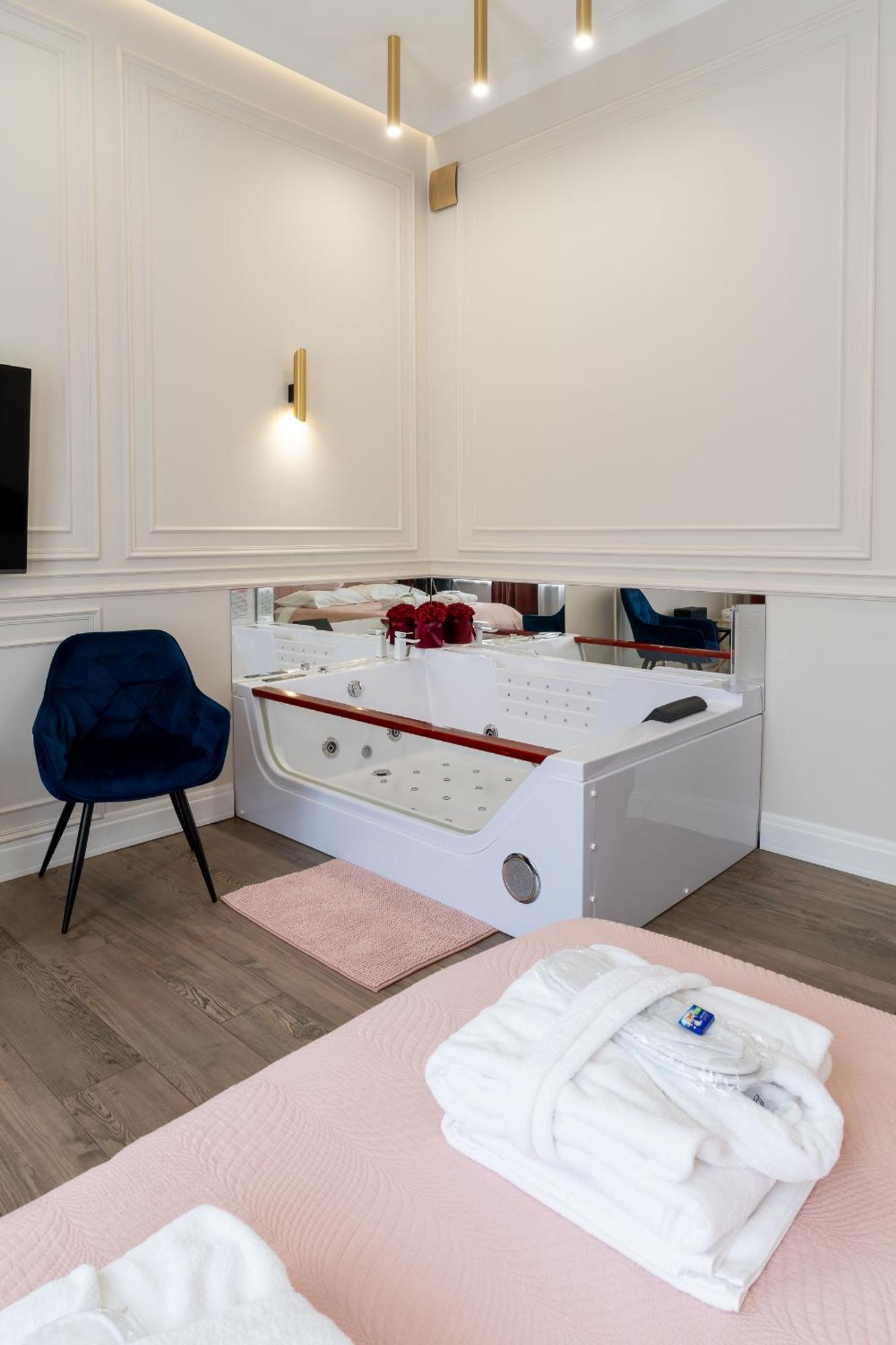 Apartament Glamour Prywatne Jacuzzi Starowislna 克拉科夫 外观 照片