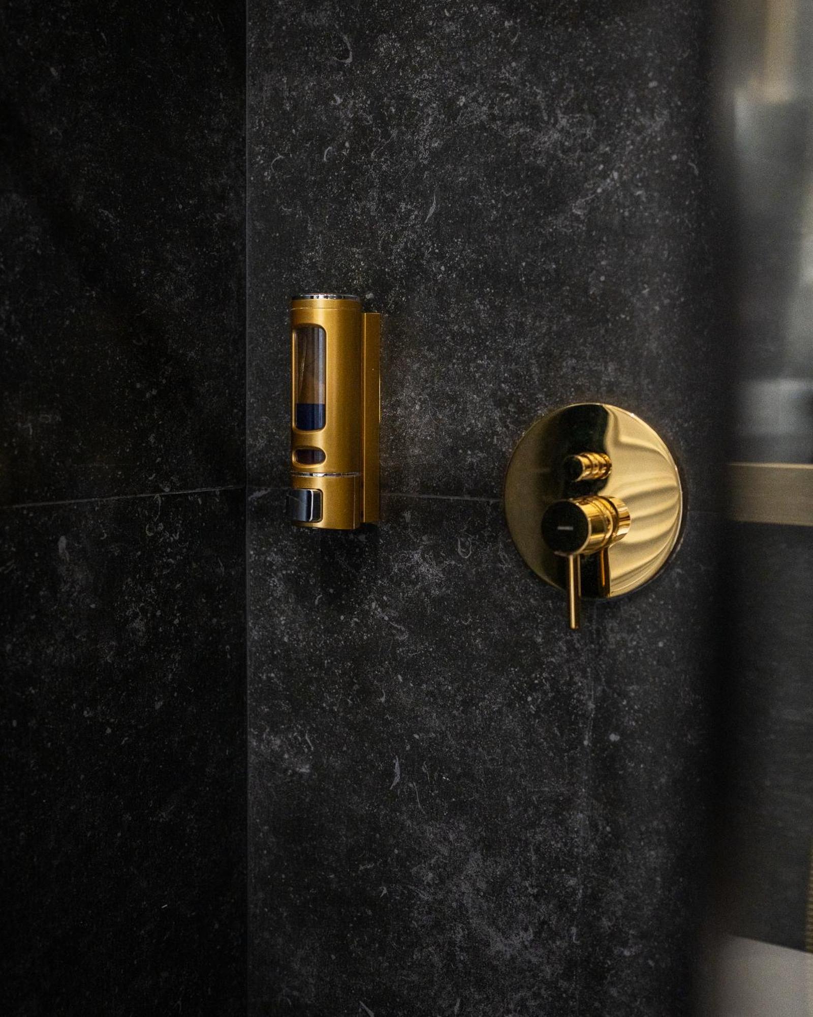 Apartament Glamour Prywatne Jacuzzi Starowislna 克拉科夫 外观 照片